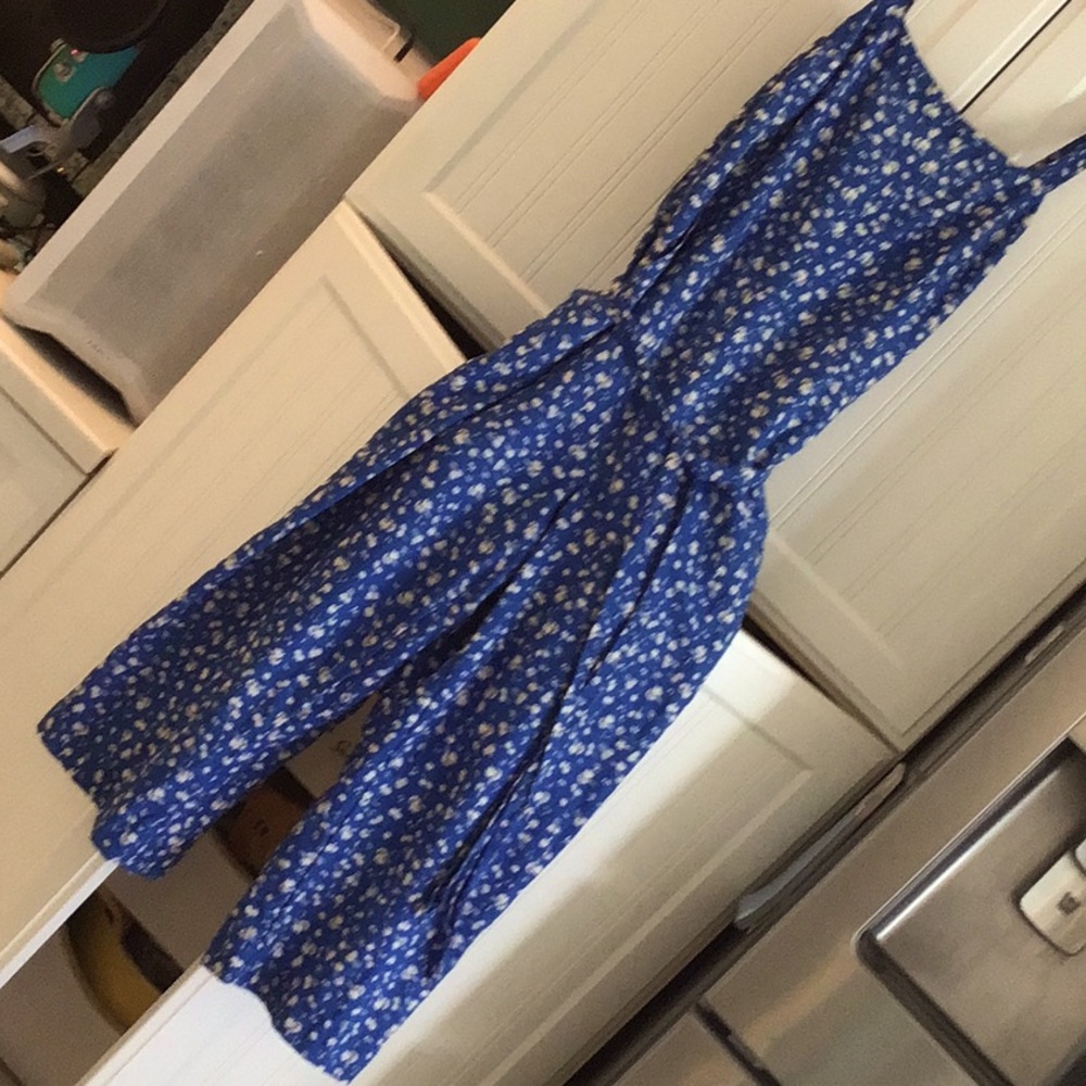 Monsoon Linen blend Romper. Stretchy back panel for comfort!